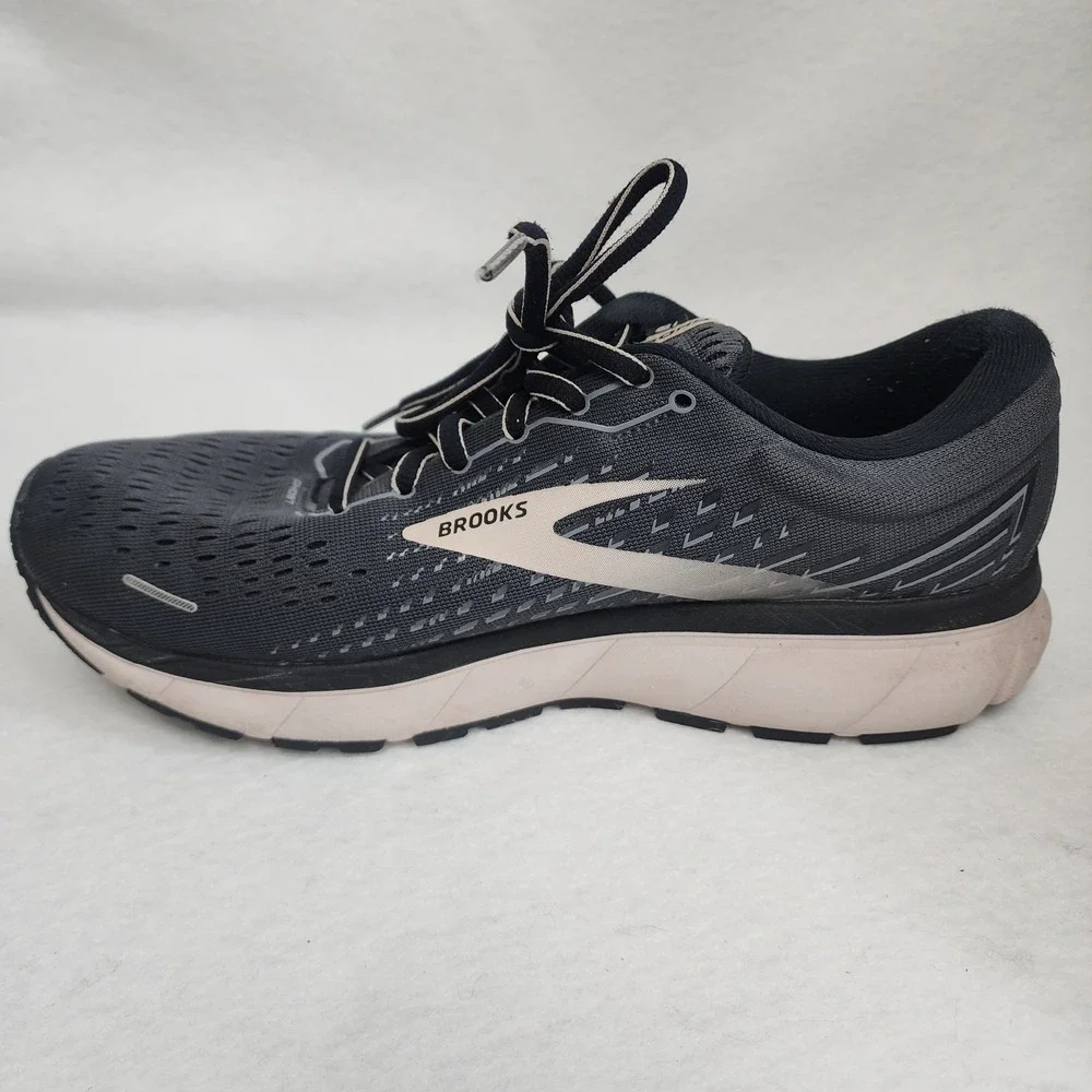 Brooks Ghost 13 1203381B062 Womens US 9.5 Running Shoes Black Gray Sneakers